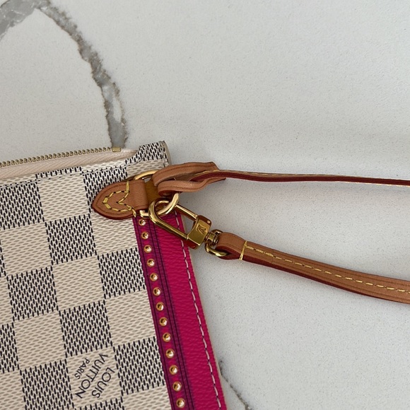 Gorgeous Louis Vuitton pochette - Picture 7 of 11